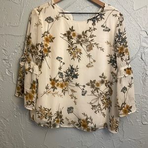 Banana Republic Factory ruffle bell sleeve blouse